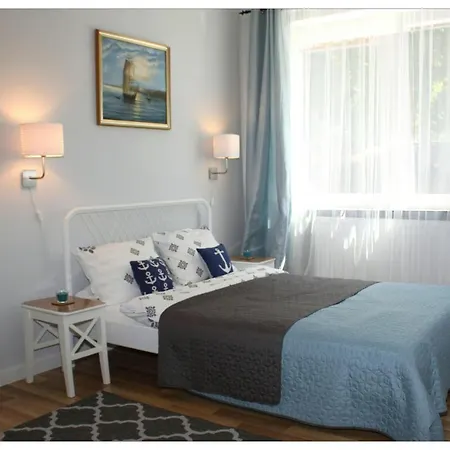 Blue Marine Apartment *